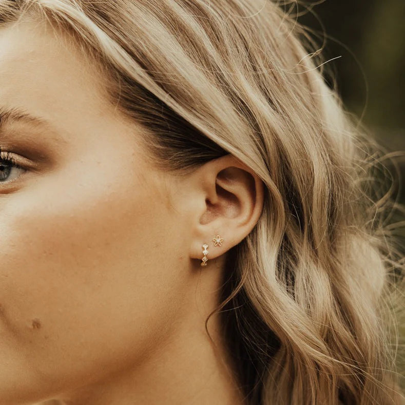 Main Character Single Earring - Alice Hoop