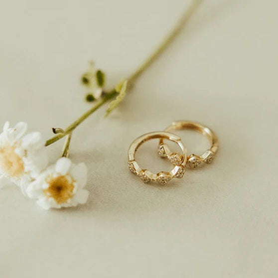 Main Character Single Earring - Alice Hoop