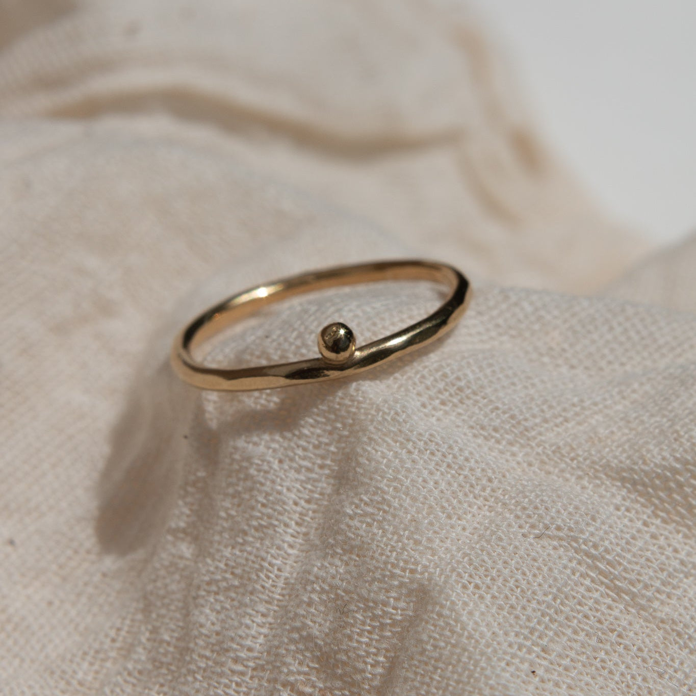 Bola Ring