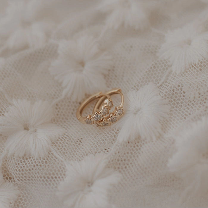 Main Character Single Earring - Stella Hoop